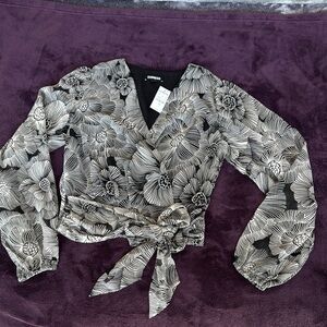 EXPRESS Women's Black Floral Wrap Top NWT